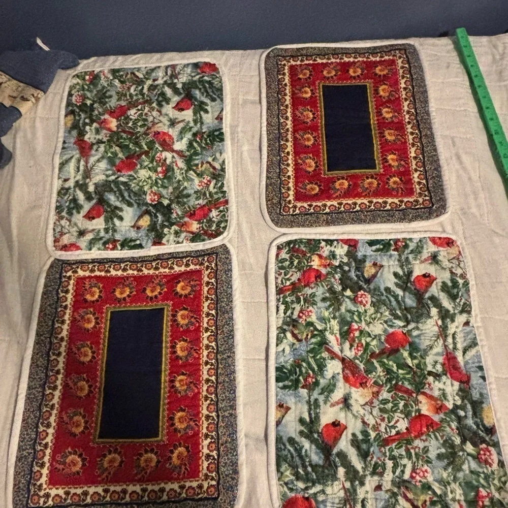 Hand quilted kitchen placemats. Set of 4. Reversible.